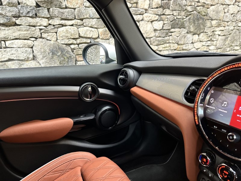 2023 (23) MINI HATCHBACK 1.5 Cooper Exclusive Premium 5dr Auto 5123434