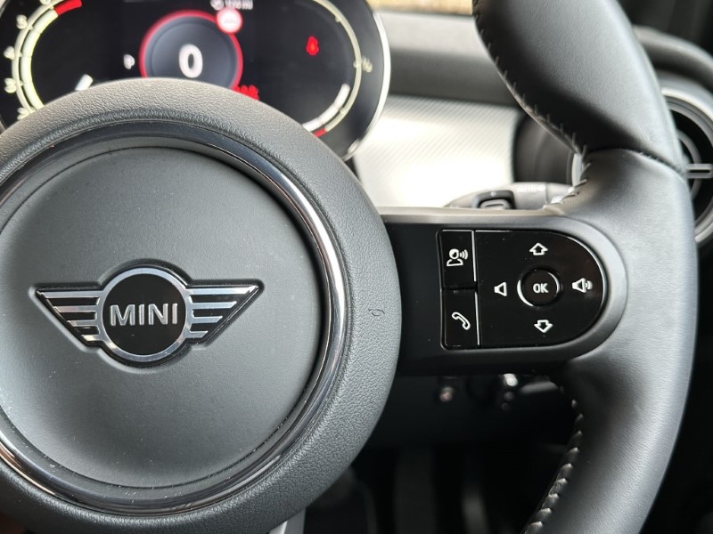 2023 (23) MINI HATCHBACK 1.5 Cooper Exclusive Premium 5dr Auto 5123440