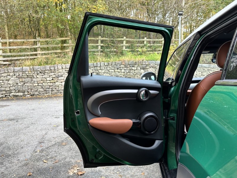 2023 (23) MINI HATCHBACK 1.5 Cooper Exclusive Premium 5dr Auto 5123476