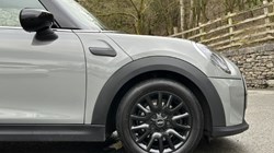 2022 (72) MINI HATCHBACK 1.5 Cooper Classic 3dr Auto 5149062