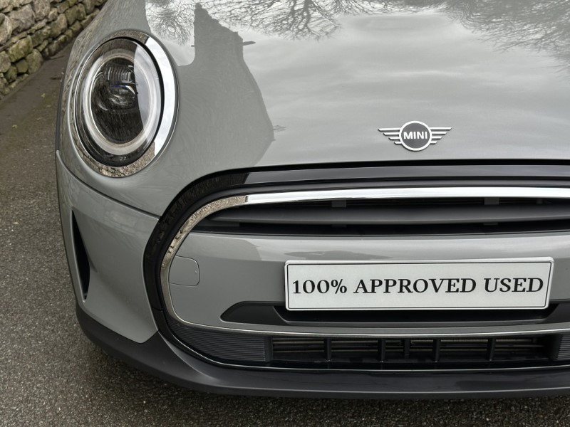 2022 (72) MINI HATCHBACK 1.5 Cooper Classic 3dr Auto 5149027