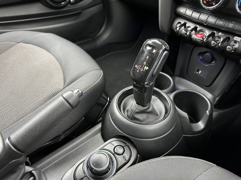 2022 (72) MINI HATCHBACK 1.5 Cooper Classic 3dr Auto 5151052