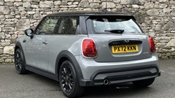 2022 (72) MINI HATCHBACK 1.5 Cooper Classic 3dr Auto 1