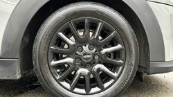 2022 (72) MINI HATCHBACK 1.5 Cooper Classic 3dr Auto 5149061
