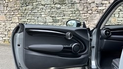 2022 (72) MINI HATCHBACK 1.5 Cooper Classic 3dr Auto 5149040