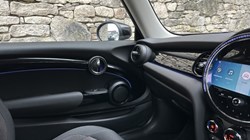 2022 (72) MINI HATCHBACK 1.5 Cooper Classic 3dr Auto 5149017
