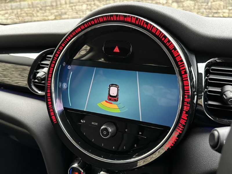 2022 (72) MINI HATCHBACK 1.5 Cooper Classic 3dr Auto 5149048