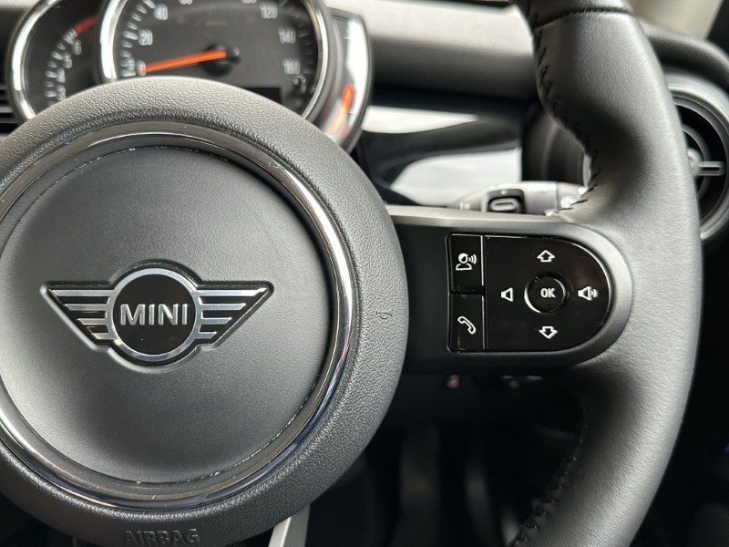 2022 (72) MINI HATCHBACK 1.5 Cooper Classic 3dr Auto 5149026