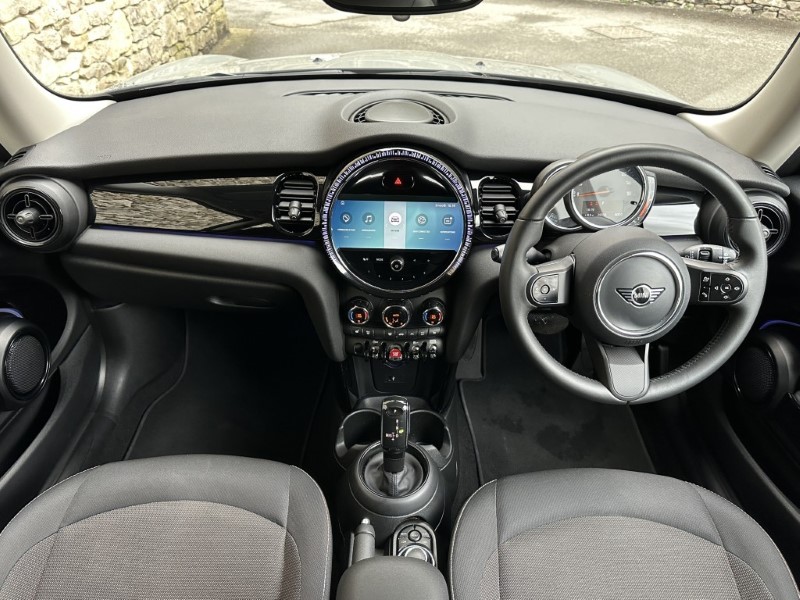 2022 (72) MINI HATCHBACK 1.5 Cooper Classic 3dr Auto 5149014