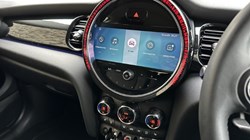 2022 (72) MINI HATCHBACK 1.5 Cooper Classic 3dr Auto 5149053