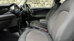 2022 (72) MINI HATCHBACK 1.5 Cooper Classic 3dr Auto 5149032