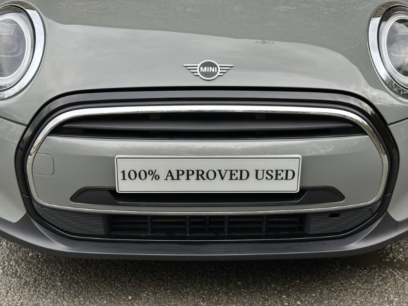 2022 (72) MINI HATCHBACK 1.5 Cooper Classic 3dr Auto 5149059