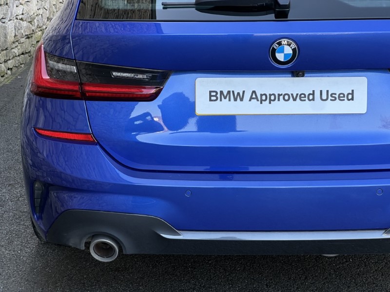 2022 (22) BMW 3 SERIES 320i M Sport 5dr Touring 5191292