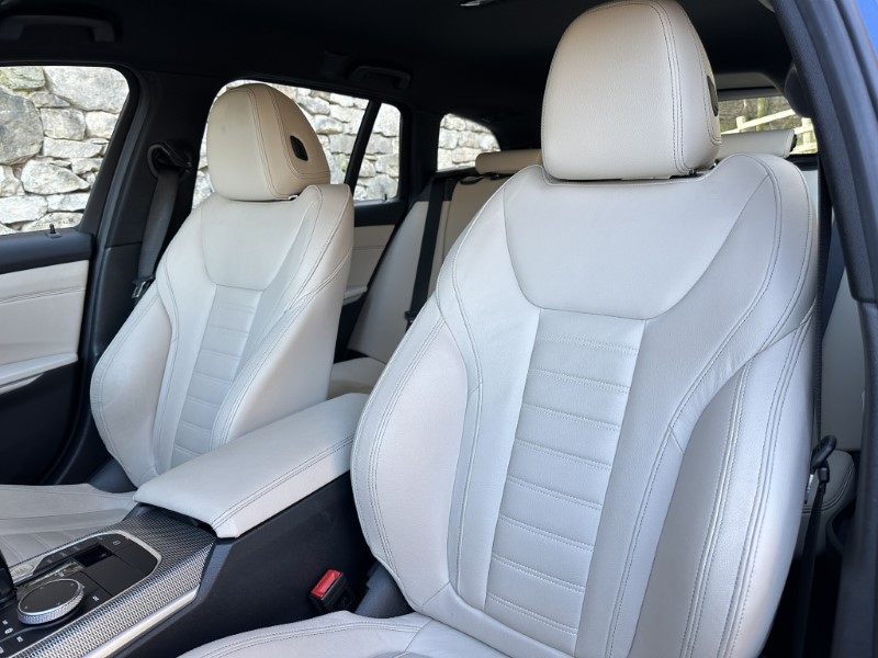 2022 (22) BMW 3 SERIES 320i M Sport 5dr Touring 5191325