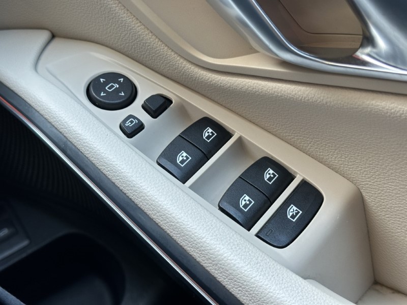 2022 (22) BMW 3 SERIES 320i M Sport 5dr Touring 5191312