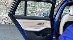 2022 (22) BMW 3 SERIES 320i M Sport 5dr Touring 5191332