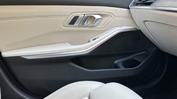 2022 (22) BMW 3 SERIES 320i M Sport 5dr Touring 5191310