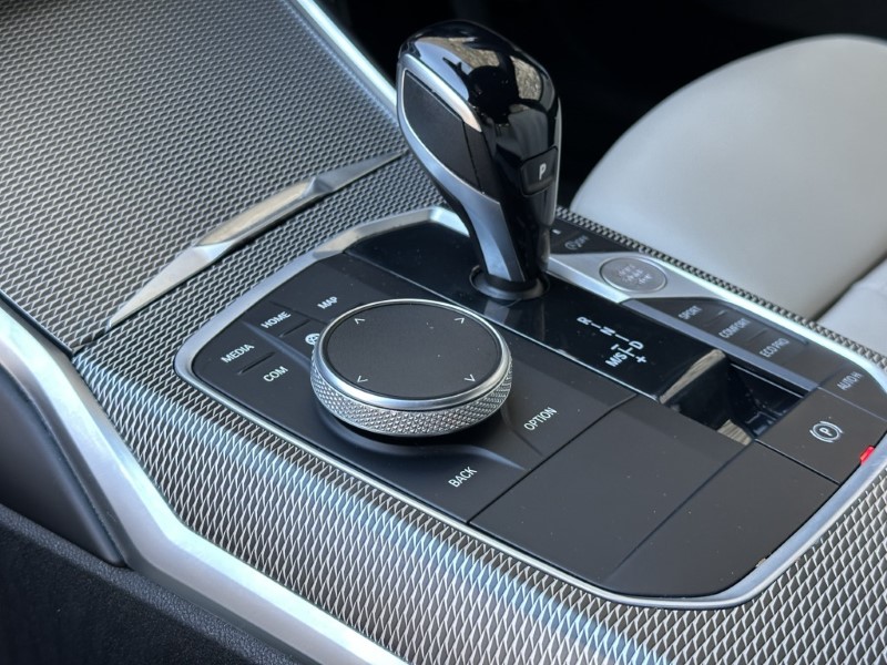 2022 (22) BMW 3 SERIES 320i M Sport 5dr Touring 5191327