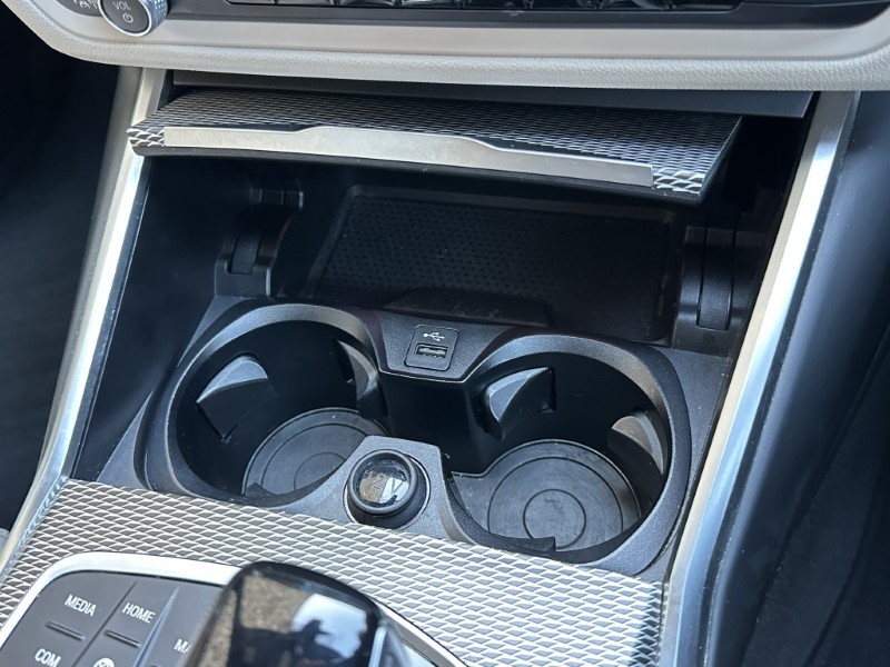 2022 (22) BMW 3 SERIES 320i M Sport 5dr Touring 5191311