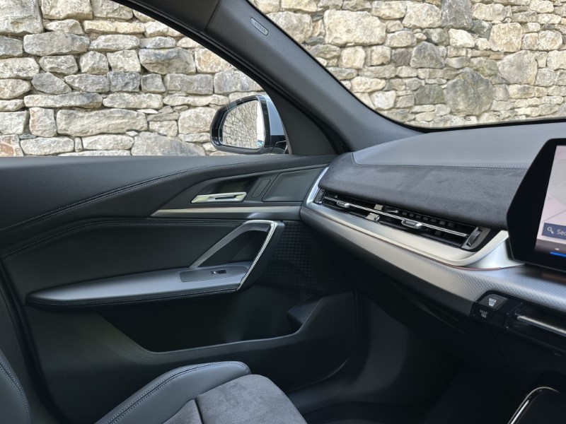 2025 (75) BMW iX2 150kW eDrive20 M Sport 65kWh 5dr Auto 5115133