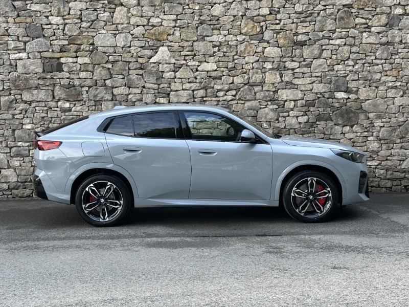 2025 (75) BMW iX2 150kW eDrive20 M Sport 65kWh 5dr Auto 5115120