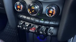 2018 (68) MINI HATCHBACK 2.0 Cooper S Sport II 3dr 5221593