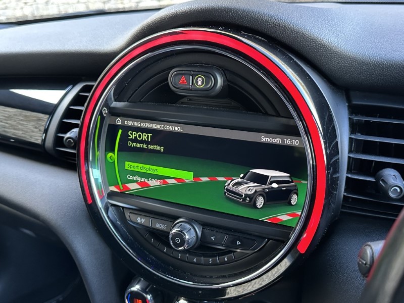 2018 (68) MINI HATCHBACK 2.0 Cooper S Sport II 3dr 5221625