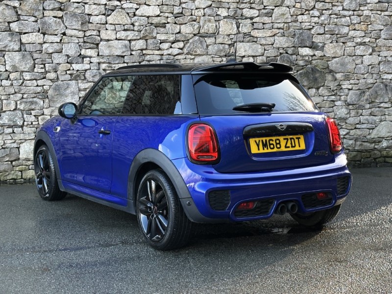 2018 (68) MINI HATCHBACK 2.0 Cooper S Sport II 3dr 1