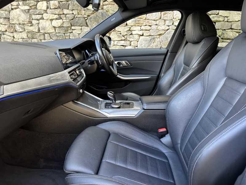 2020 (20) BMW 3 SERIES 330d M Sport Plus Edition Touring 5166399