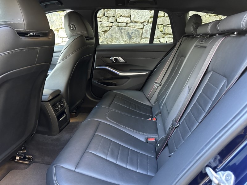 2020 (20) BMW 3 SERIES 330d M Sport Plus Edition Touring 5166396