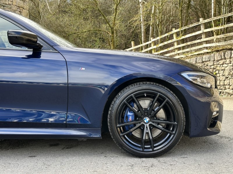 2020 (20) BMW 3 SERIES 330d M Sport Plus Edition Touring 5166429