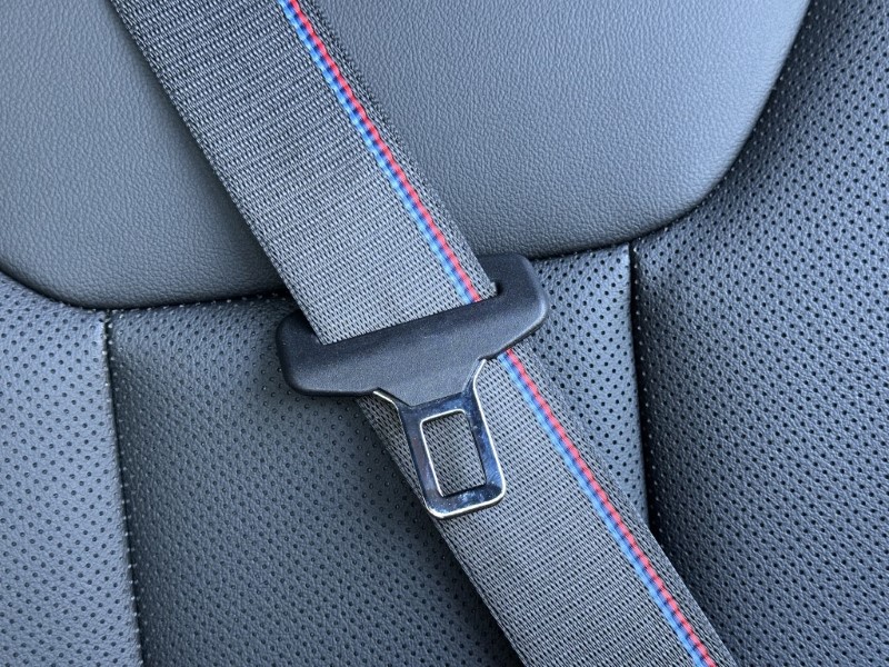 2025 (75) BMW 3 SERIES 330e M Sport Saloon 5118212