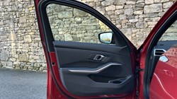 2025 (75) BMW 3 SERIES 330e M Sport Saloon 5118221