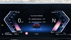 2025 (75) BMW 3 SERIES 330e M Sport Saloon 5121165