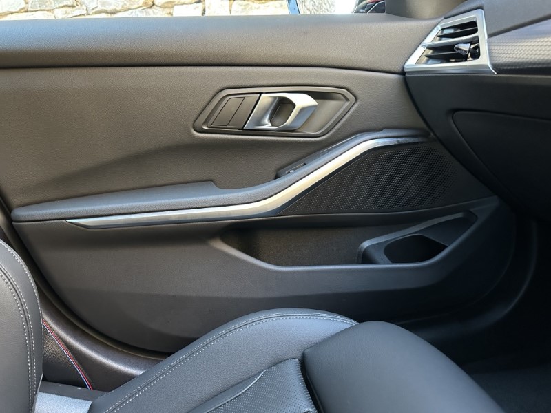 2025 (75) BMW 3 SERIES 330e M Sport Saloon 5118198