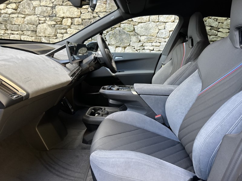 2025 (75) BMW iX 485kW M70 xDrive 112kWh 5dr Auto 5140788