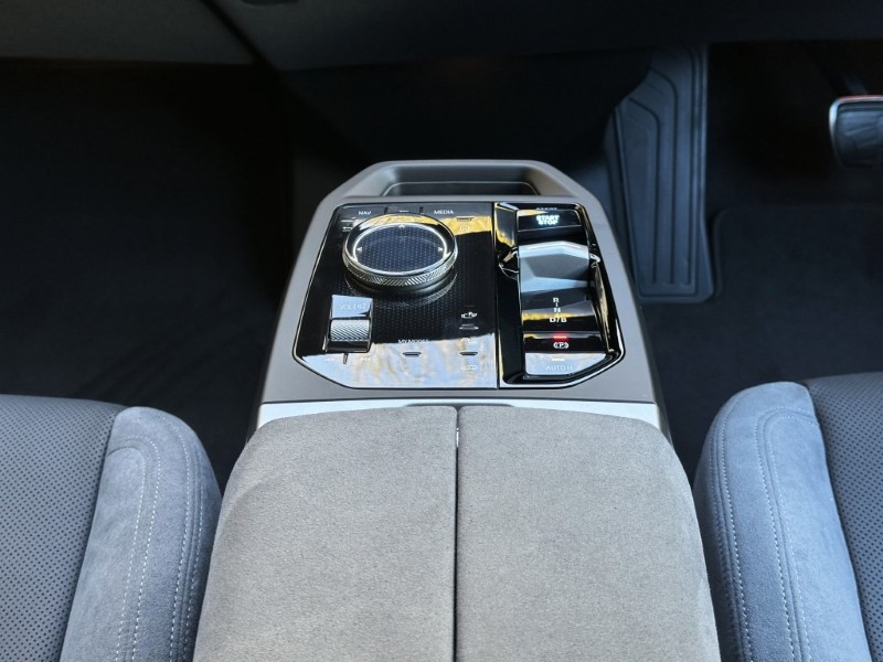 2025 (75) BMW iX 485kW M70 xDrive 112kWh 5dr Auto 5140769