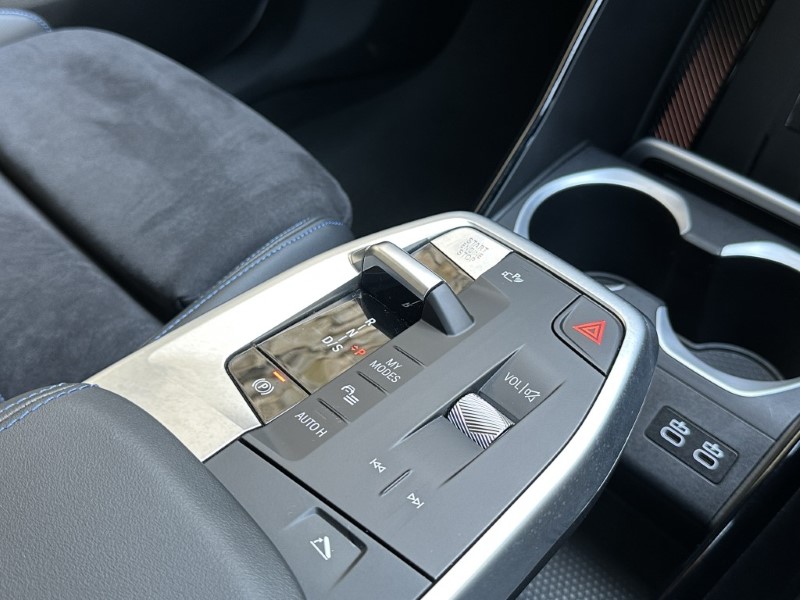 2025 (75) BMW X1 xDrive 23i MHT M Sport 5dr  5143958