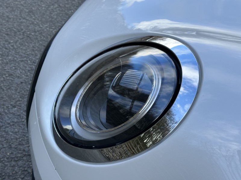 2022 (72) MINI HATCHBACK 1.5 Cooper Classic 3dr Auto 5178436