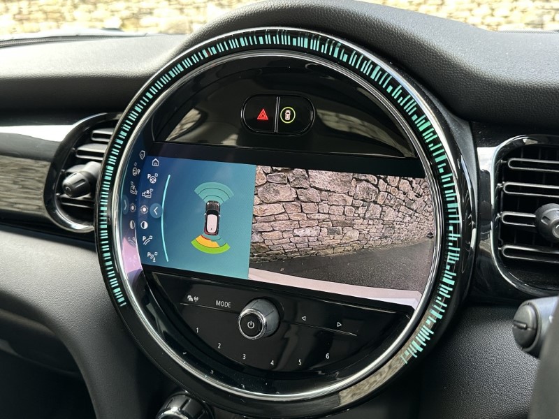 2022 (72) MINI HATCHBACK 1.5 Cooper Classic 3dr Auto 5178423