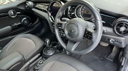 2022 (72) MINI HATCHBACK 1.5 Cooper Classic 3dr Auto 5178383
