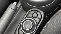 2022 (72) MINI HATCHBACK 1.5 Cooper Classic 3dr Auto 5178396