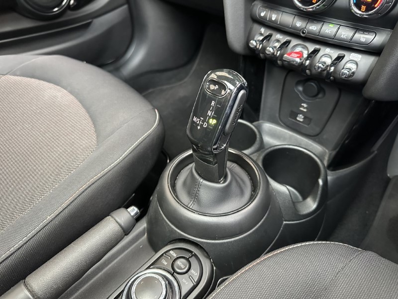 2022 (72) MINI HATCHBACK 1.5 Cooper Classic 3dr Auto 5178395