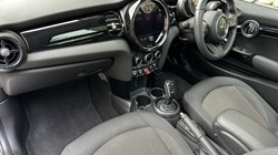 2022 (72) MINI HATCHBACK 1.5 Cooper Classic 3dr Auto 5178407