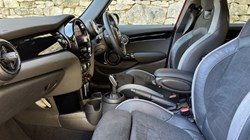 2022 (22) MINI HATCHBACK 1.5 Cooper Sport 5dr Auto 5190490