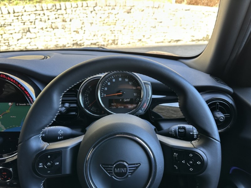 2022 (22) MINI HATCHBACK 1.5 Cooper Sport 5dr Auto 5190504