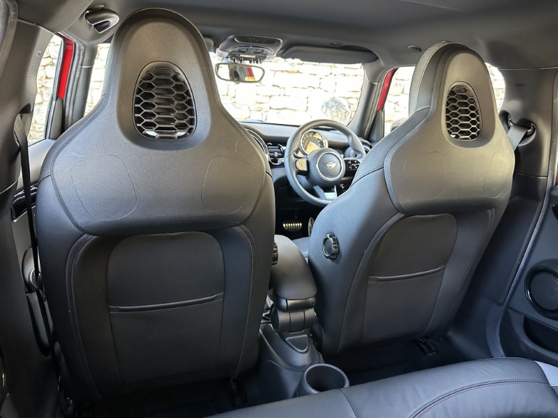 2022 (22) MINI HATCHBACK 1.5 Cooper Sport 5dr Auto 5190517