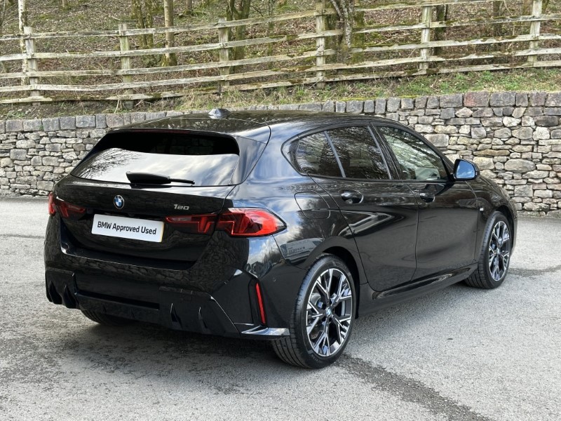 2025 (75) BMW 1 SERIES 120 M Sport 5dr Step Auto 5168018