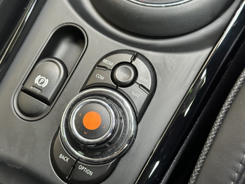 2019 (69) MINI CLUBMAN 2.0 Cooper S Exclusive 6dr Auto 5171523