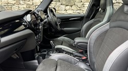 2023 (73) MINI HATCHBACK 2.0 Cooper S Sport Premium Plus 5dr Auto 5209304